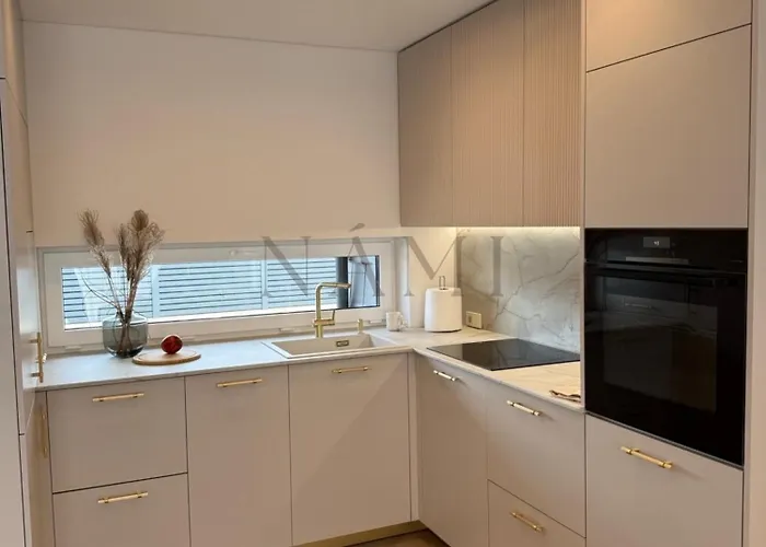 Nami - Jusu Poilsio Namai Prie Juros Monciskese